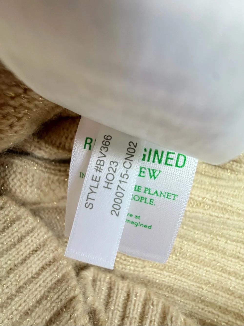Cashmere Women’s Small Fitted Beige Gold Cable-Knit Crewneck Sweater with Lurex